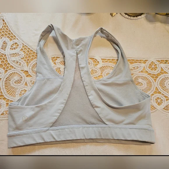 Lululemon Invigorate Bra - Picture 2 of 4